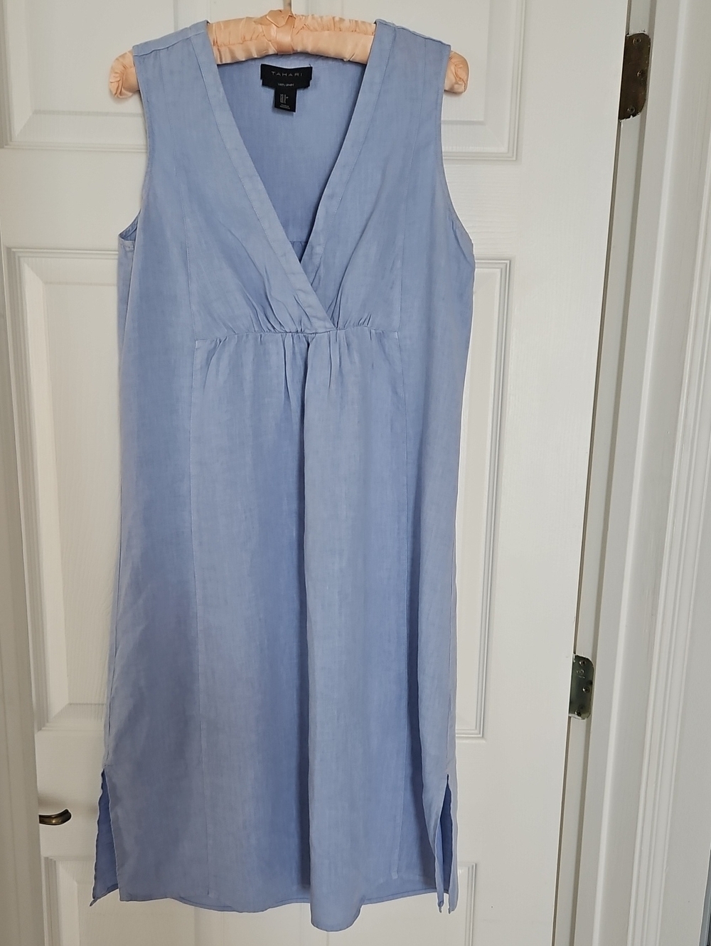 Tahari Powder Blue Sleeveless V-Neck Linen-Blend Dress